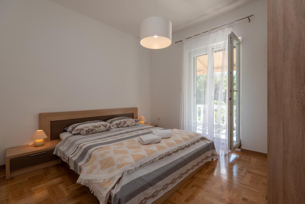 Apartman Tribunj Tribalj Exteriér fotografie