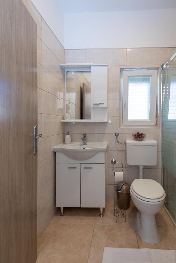 Apartman Tribunj Tribalj Exteriér fotografie